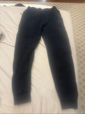 Nike Kids Black Fleece Joggers with Drawstring